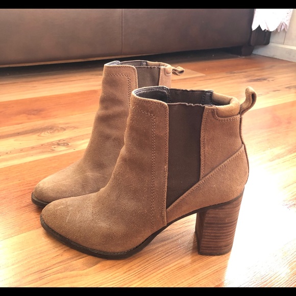 suede boots - Picture 3 of 6